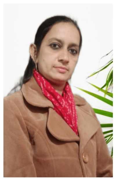 Mrs. Raziya Banu Kayamkhani <br />( Principal)