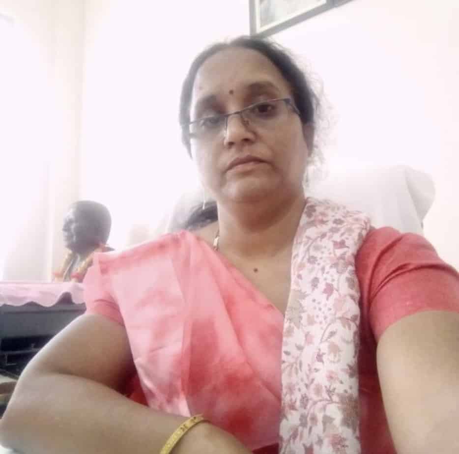 Dr. Gunmala Gugalia, (Principal)